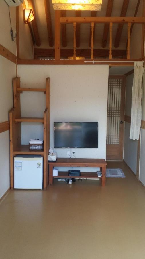 Yeonwoodang Guesthouse Чонджу Экстерьер фото